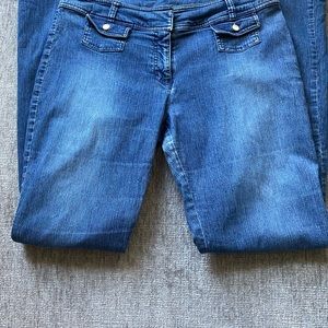 Divided for H & M Flap front zip rear pocket jeans